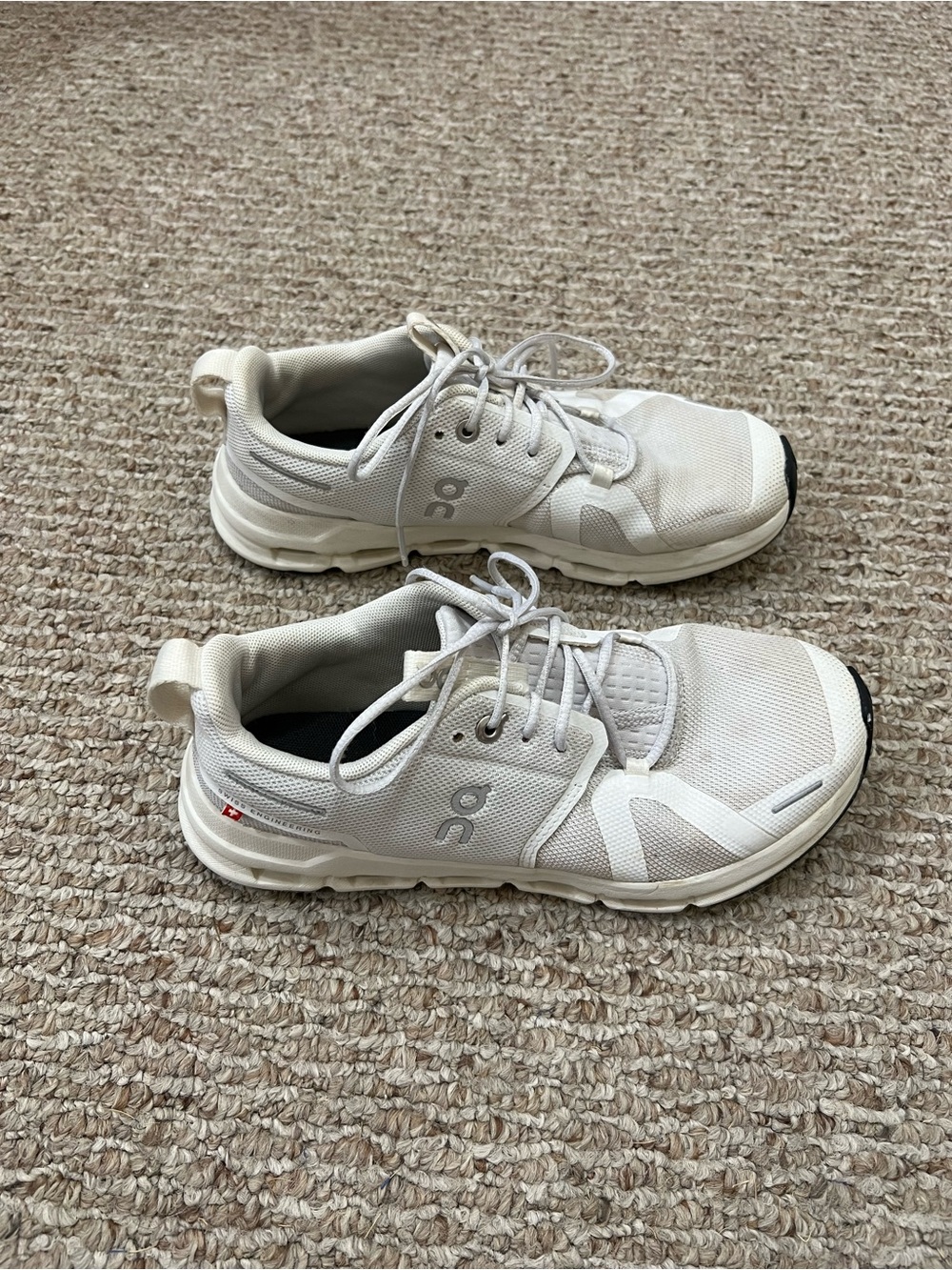 Youth On Cloud Running Shoes